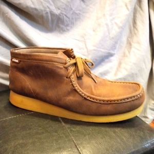 Men's wallaby boots